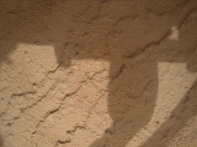 Sol 4139: Mars Hand Lens Imager (MAHLI)