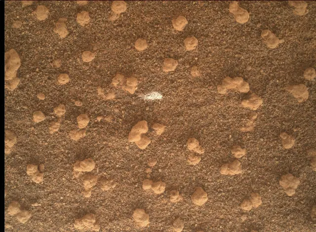 Sol 4139: Mars Hand Lens Imager (MAHLI)