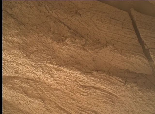 Sol 4141: Mars Hand Lens Imager (MAHLI)