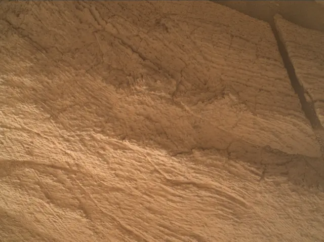 Sol 4141: Mars Hand Lens Imager (MAHLI)