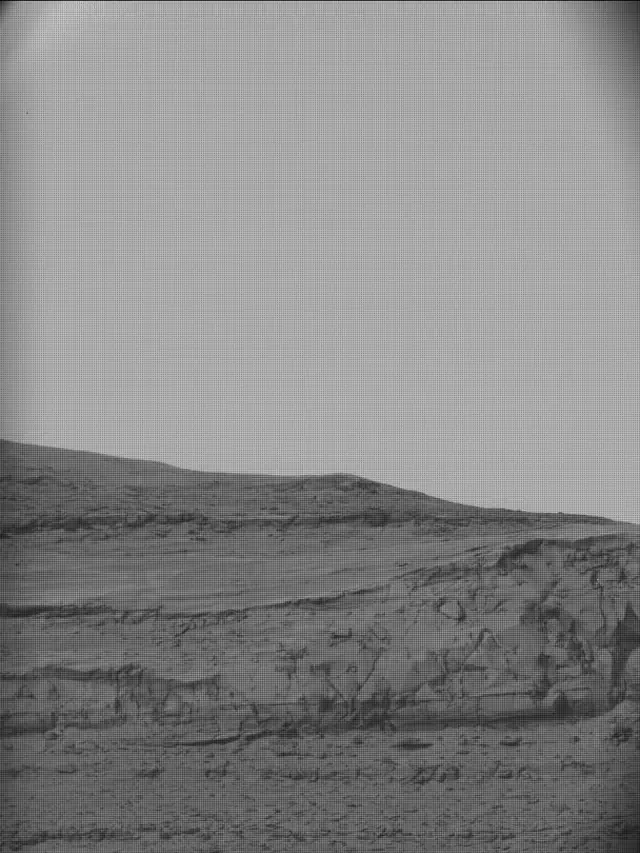 Sol 4142: Mast Camera (Mastcam)