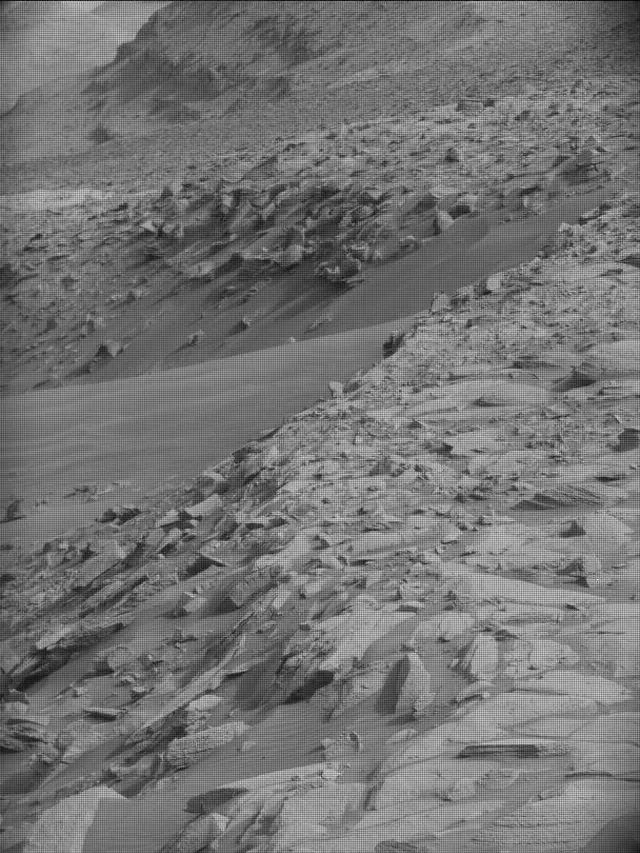 Sol 4142: Mast Camera (Mastcam)