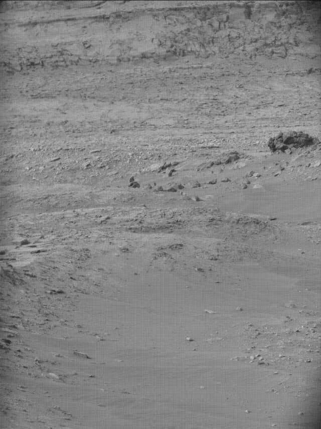 Sol 4142: Mast Camera (Mastcam)