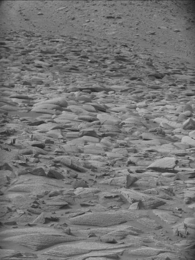 Sol 4142: Mast Camera (Mastcam)