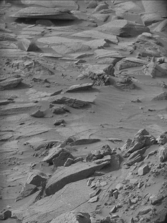 Sol 4142: Mast Camera (Mastcam)