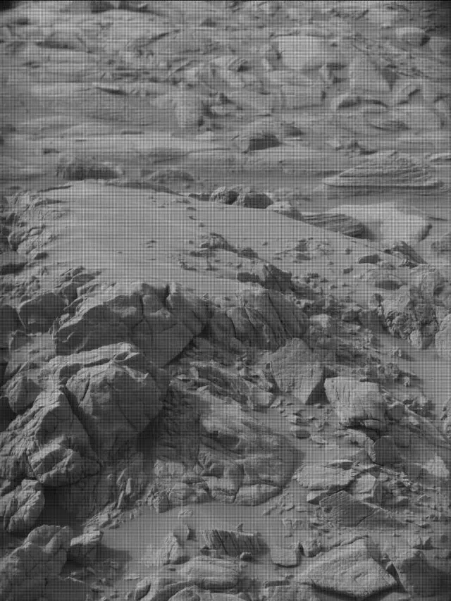 Sol 4142: Mast Camera (Mastcam)