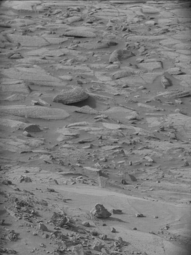 Sol 4142: Mast Camera (Mastcam)