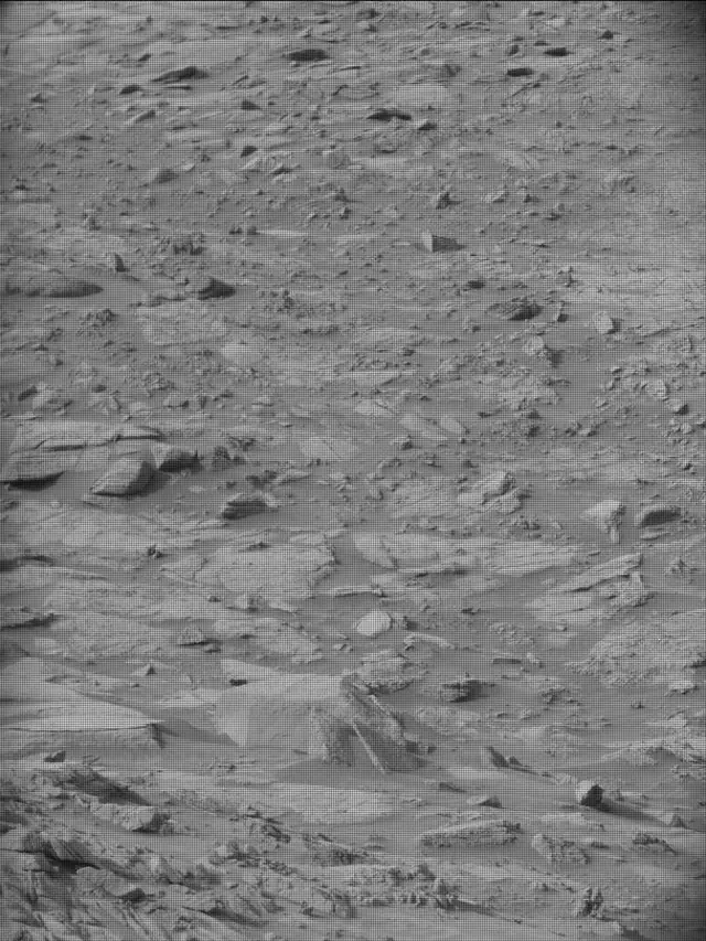 Sol 4142: Mast Camera (Mastcam)