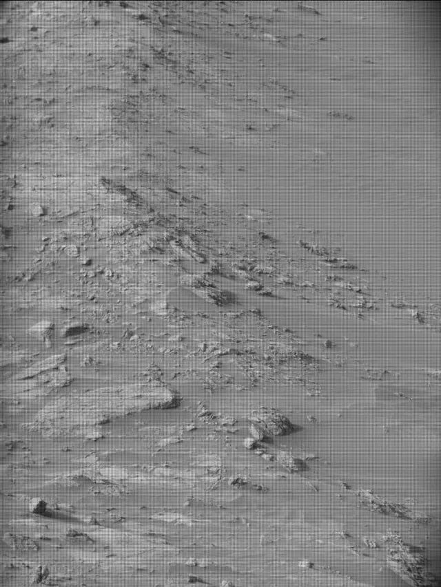 Sol 4142: Mast Camera (Mastcam)