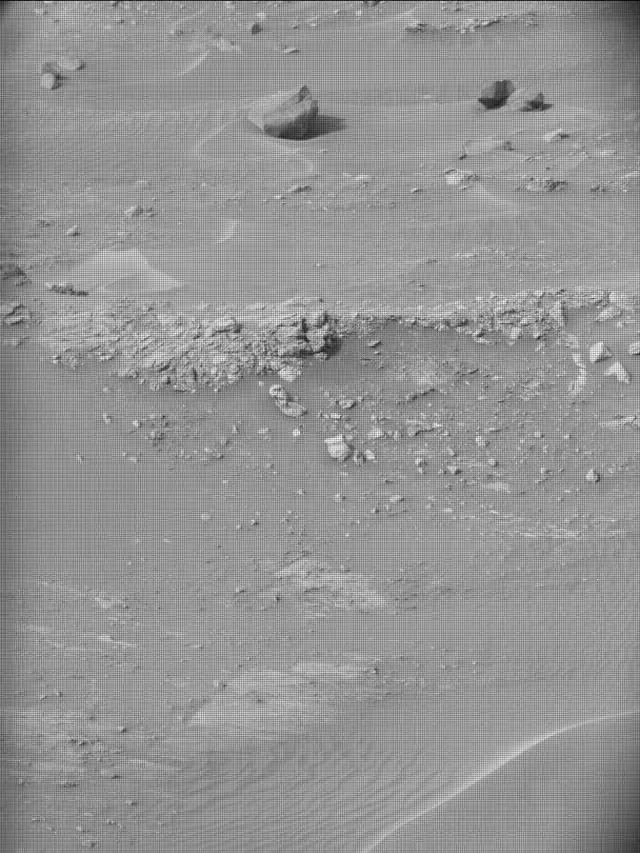 Sol 4142: Mast Camera (Mastcam)