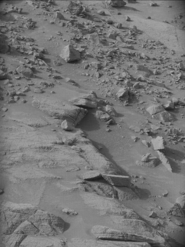 Sol 4142: Mast Camera (Mastcam)