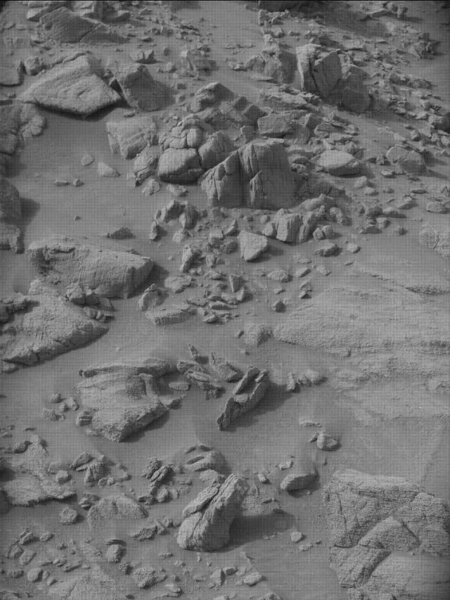 Sol 4142: Mast Camera (Mastcam)