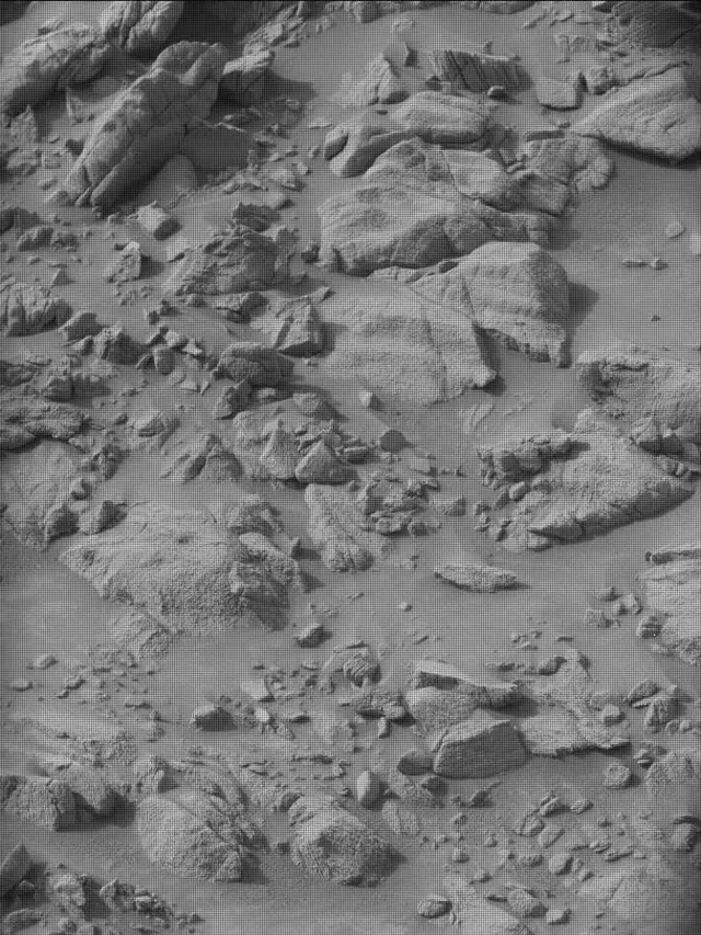 Sol 4142: Mast Camera (Mastcam)
