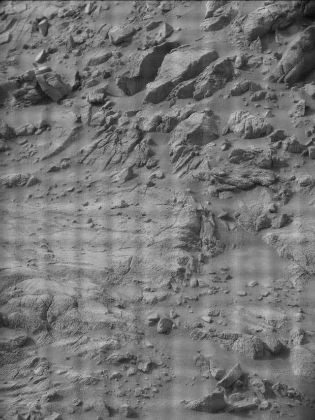 Sol 4142: Mast Camera (Mastcam)