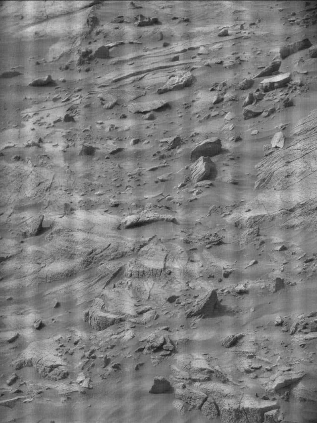 Sol 4142: Mast Camera (Mastcam)
