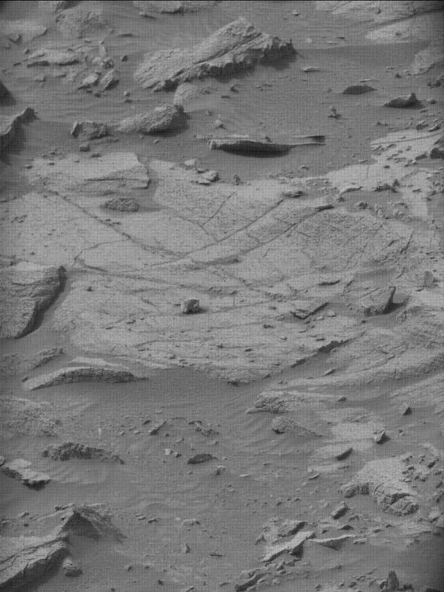 Sol 4142: Mast Camera (Mastcam)
