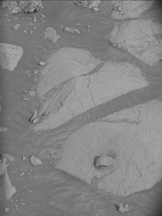 Sol 4142: Mast Camera (Mastcam)