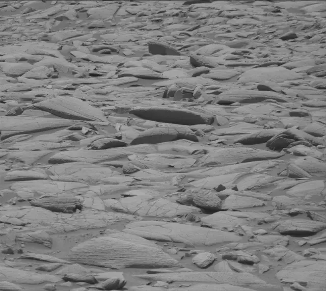 Sol 4142: Mast Camera (Mastcam)