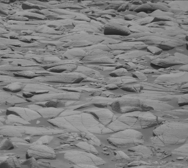 Sol 4142: Mast Camera (Mastcam)