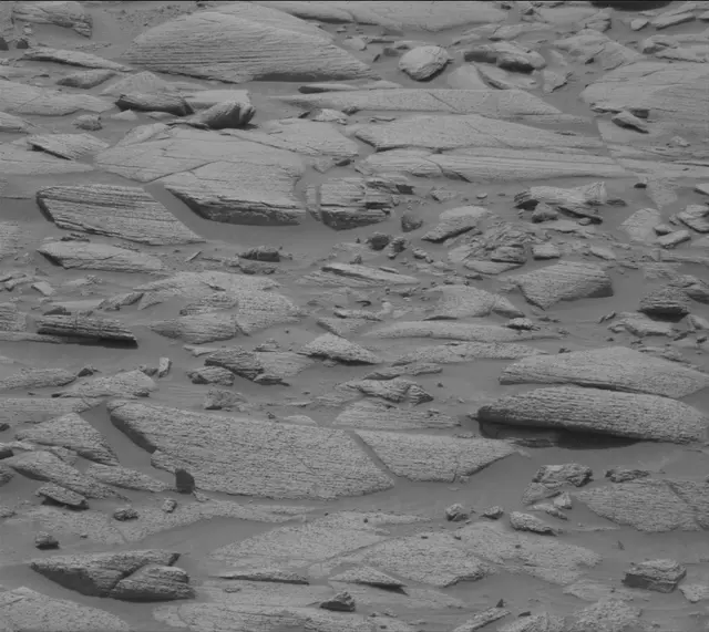 Sol 4142: Mast Camera (Mastcam)