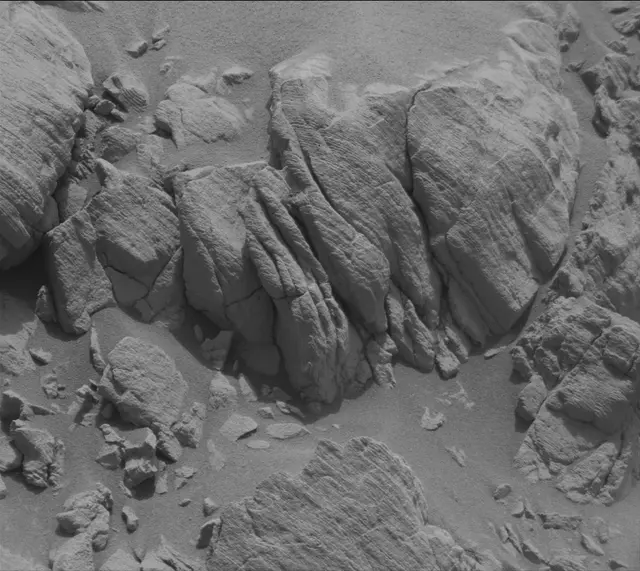 Sol 4142: Mast Camera (Mastcam)