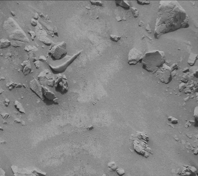 Sol 4142: Mast Camera (Mastcam)