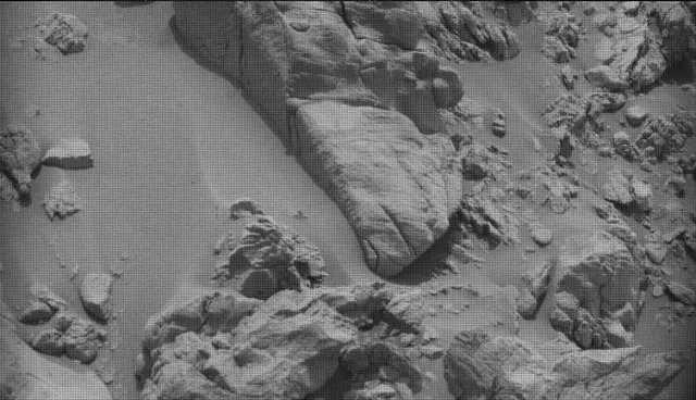 Sol 4144: Mast Camera (Mastcam)