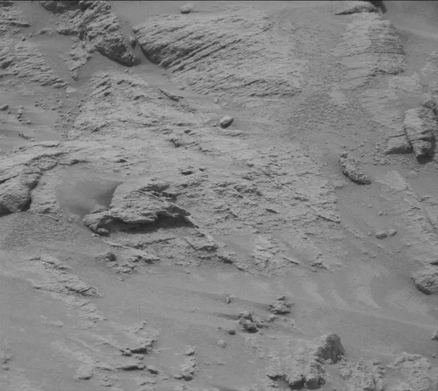 Sol 4144: Mast Camera (Mastcam)