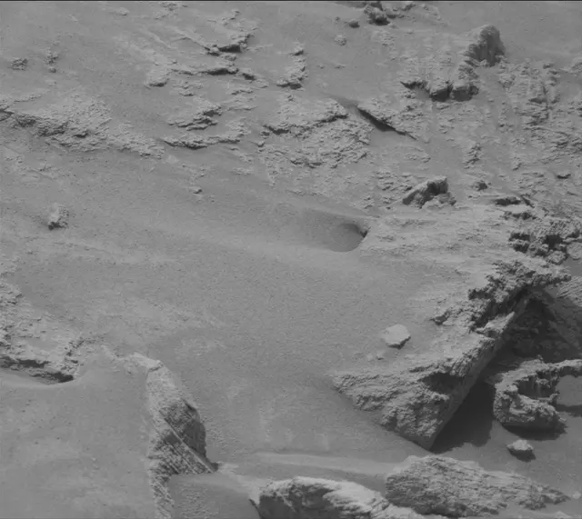 Sol 4144: Mast Camera (Mastcam)