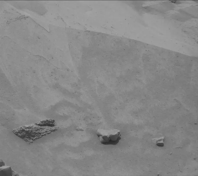 Sol 4144: Mast Camera (Mastcam)