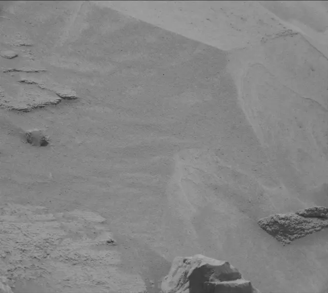 Sol 4144: Mast Camera (Mastcam)