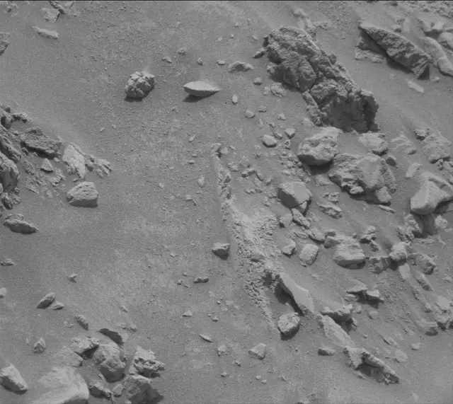 Sol 4144: Mast Camera (Mastcam)