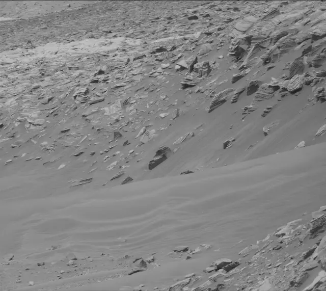 Sol 4144: Mast Camera (Mastcam)