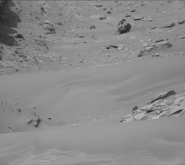 Sol 4144: Mast Camera (Mastcam)