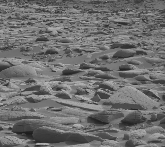 Sol 4144: Mast Camera (Mastcam)