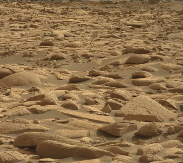 Sol 4144: Mast Camera (Mastcam)