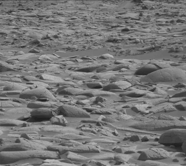 Sol 4144: Mast Camera (Mastcam)