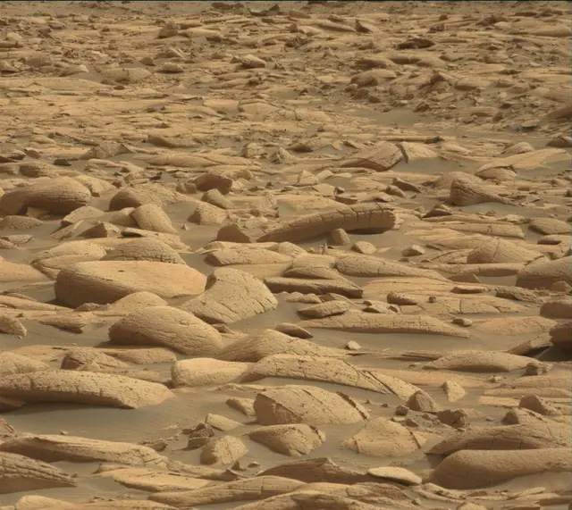 Sol 4144: Mast Camera (Mastcam)