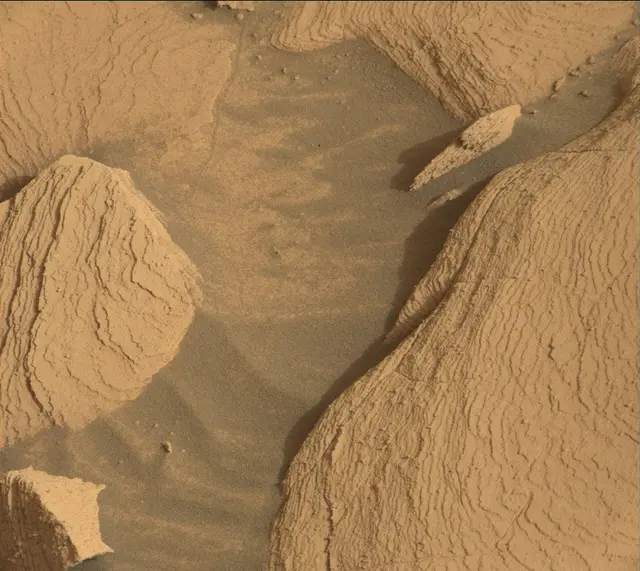 Sol 4144: Mast Camera (Mastcam)