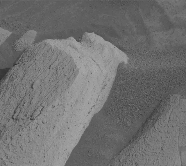 Sol 4144: Mast Camera (Mastcam)