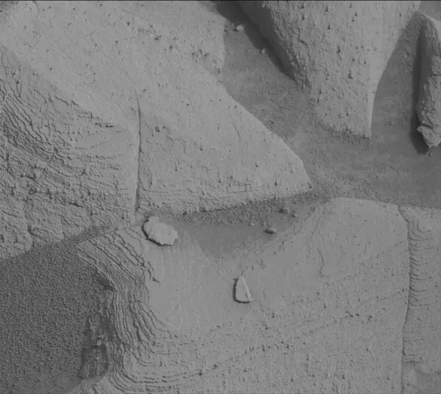 Sol 4144: Mast Camera (Mastcam)