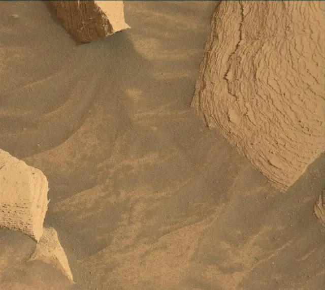Sol 4144: Mast Camera (Mastcam)