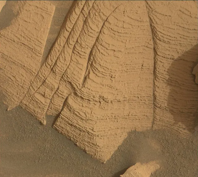 Sol 4144: Mast Camera (Mastcam)