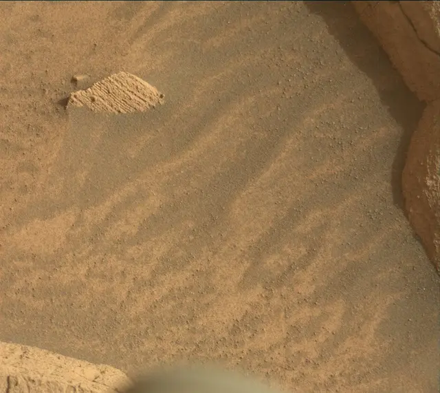 Sol 4144: Mast Camera (Mastcam)
