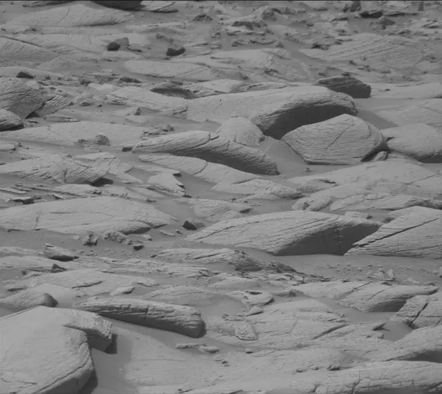 Sol 4146: Mast Camera (Mastcam)