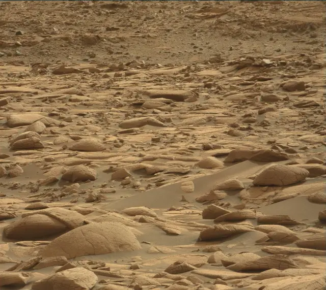 Sol 4146: Mast Camera (Mastcam)