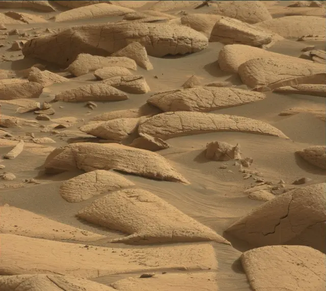 Sol 4146: Mast Camera (Mastcam)