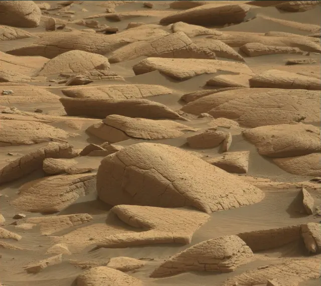 Sol 4146: Mast Camera (Mastcam)