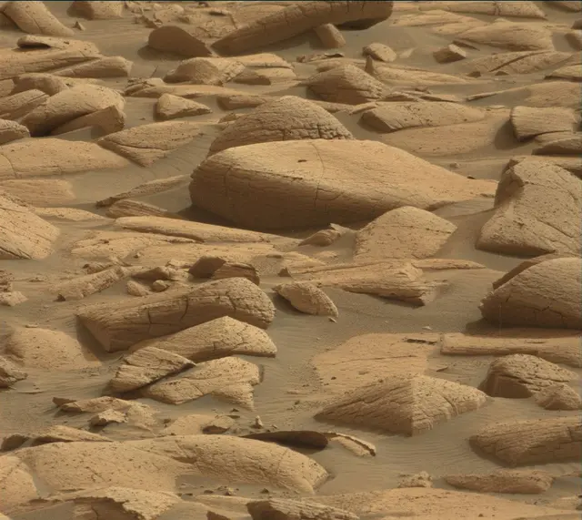 Sol 4146: Mast Camera (Mastcam)