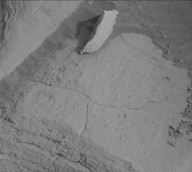 Sol 4146: Mast Camera (Mastcam)